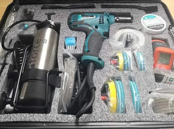 usuwanie zarysowań ze szkła